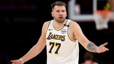 同样在点球 同样在点球